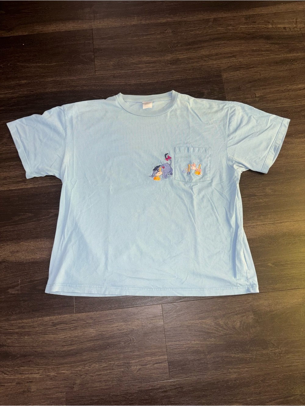 Vintage Y2K Disney Eeyore Piglet Pocket Tshirt